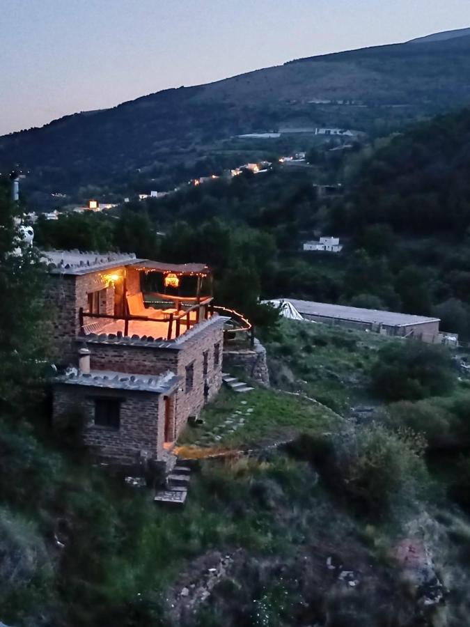 Casa Rural Cortijo Molino Altero Trevelez Exterior photo